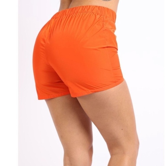 Women’s Orange Windbreaker Running Shorts
New - Picture 5 of 7